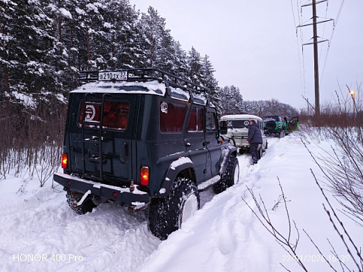 «Грязепуты» предлагают помощь попавшим в снежный плен ивановским автомобилистам